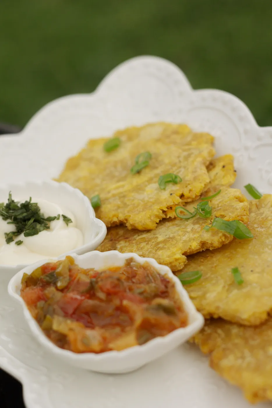 patacones con hogao melo hostel capurgana res